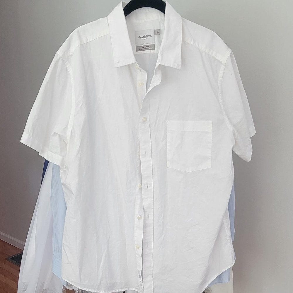 Men's Goodfellow, short sleeve, white button down shirt, cotton, size XL